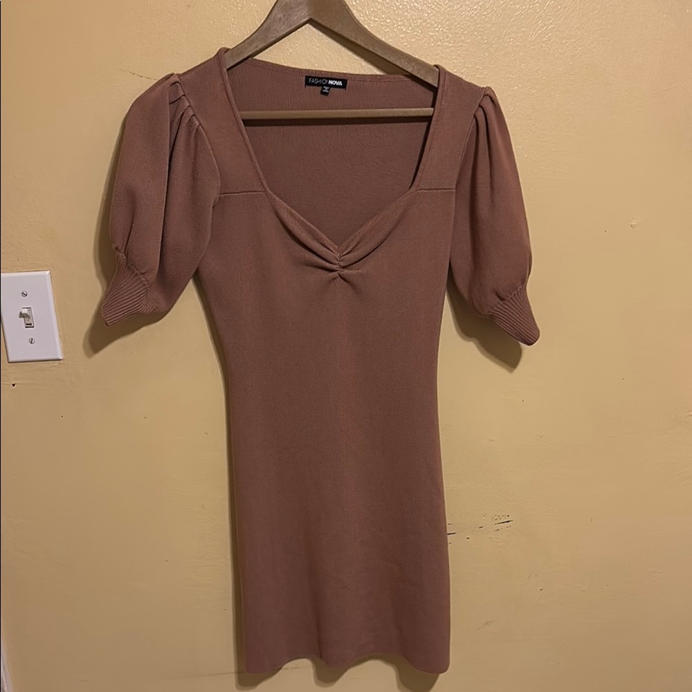 Elegant Brown Puff Sleeve Dress